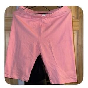 New ZENANA Soft Pink Elastic
Waist Shorts Size Small